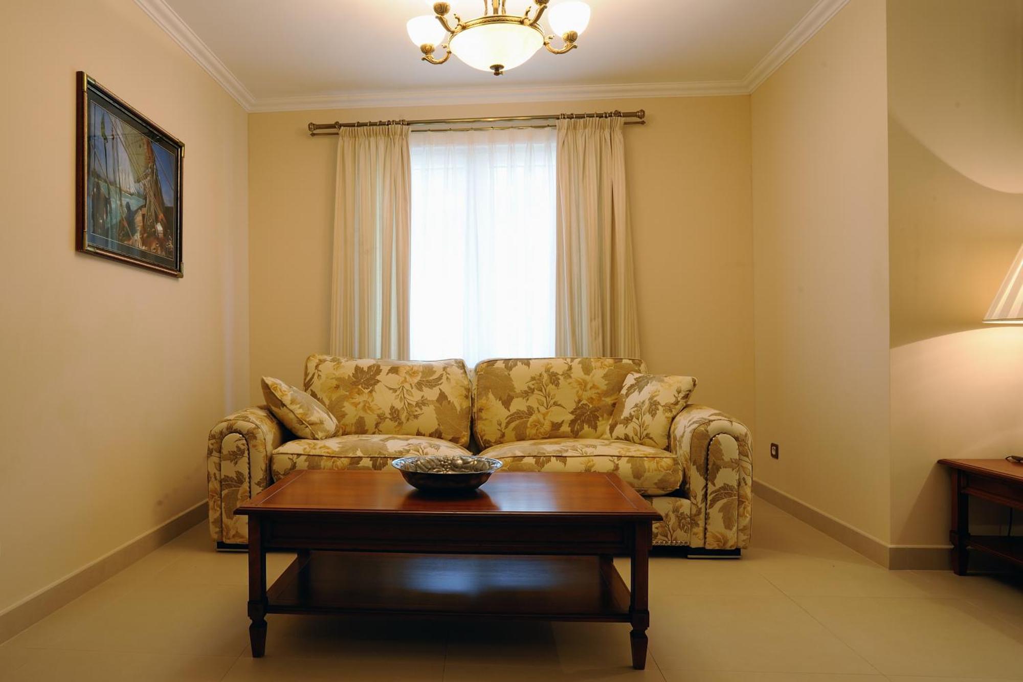 Hotel Solitudo Uble المظهر الخارجي الصورة