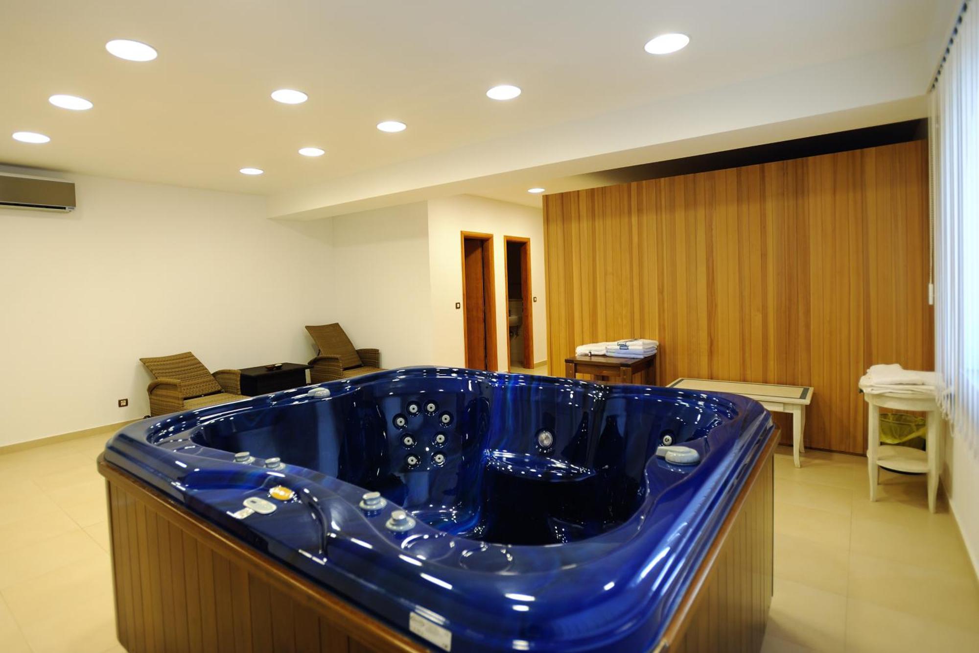 Hotel Solitudo Uble المظهر الخارجي الصورة