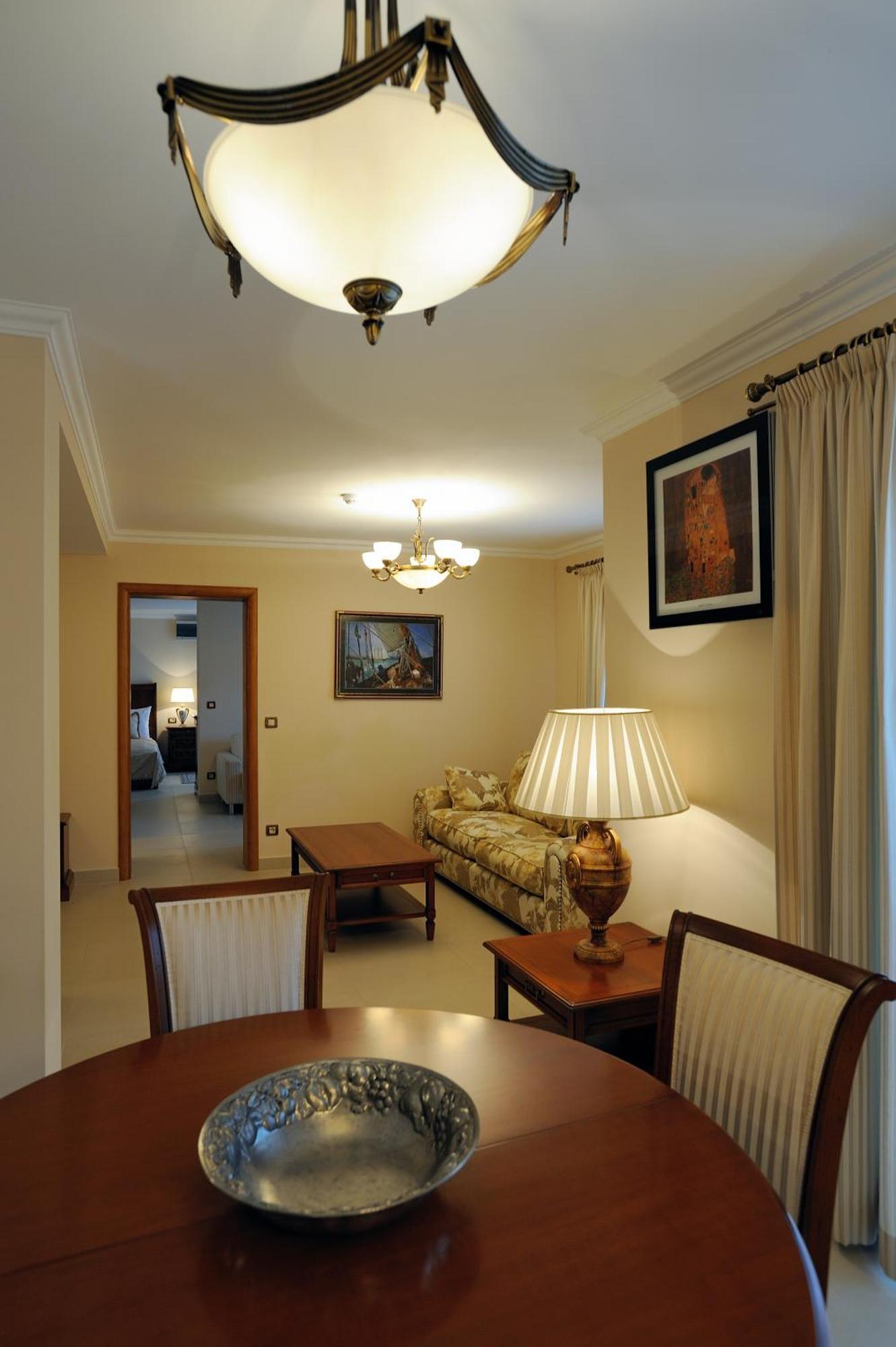 Hotel Solitudo Uble المظهر الخارجي الصورة