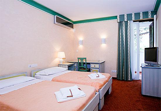 Hotel Solitudo Uble المظهر الخارجي الصورة